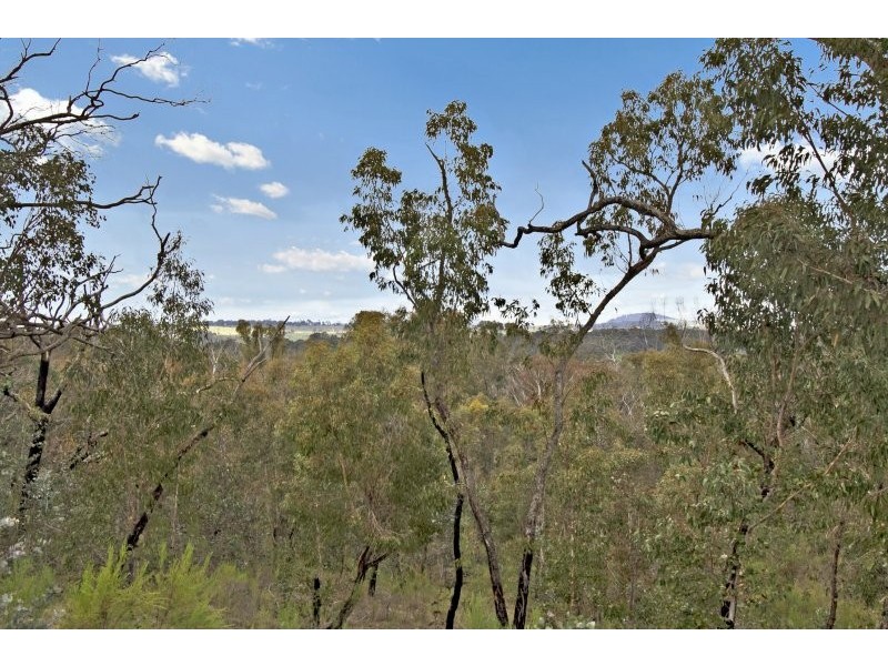 64 Mill Road, Barfold VIC 3444