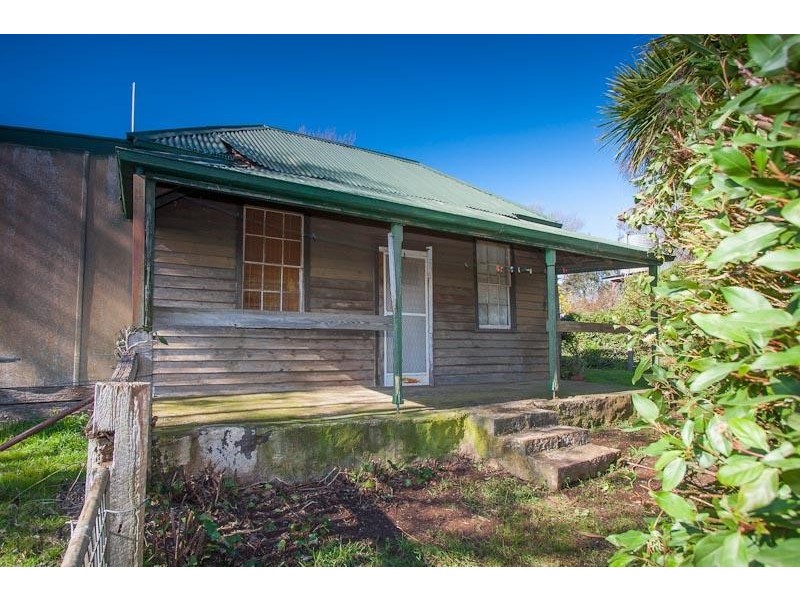 7 Fiddlers Green Road, Kyneton VIC 3444