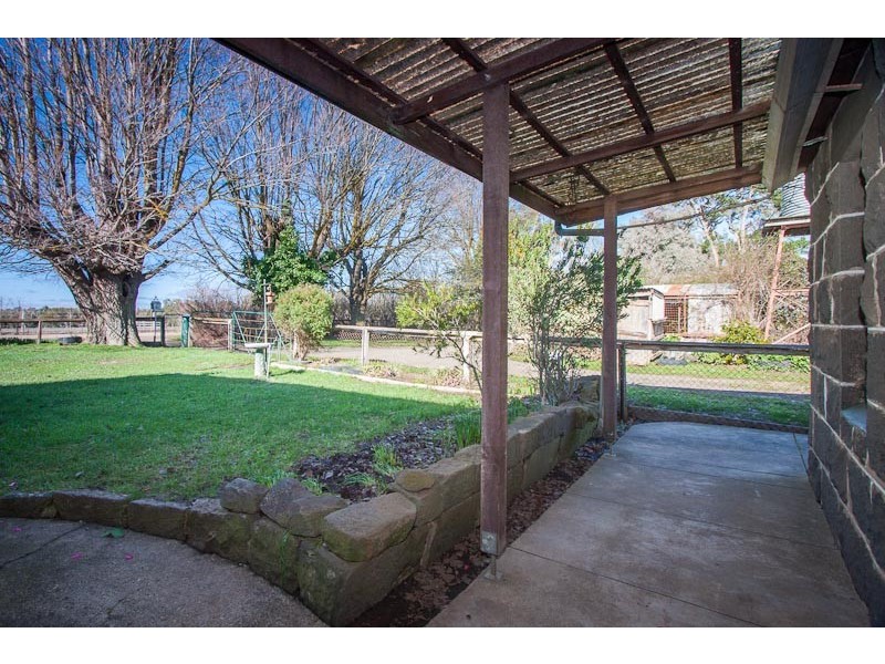 7 Fiddlers Green Road, Kyneton VIC 3444
