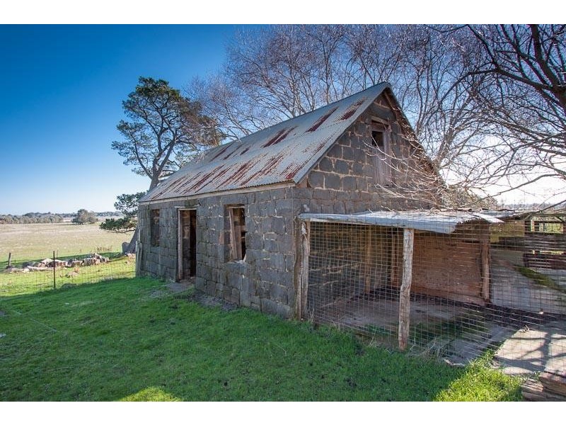 7 Fiddlers Green Road, Kyneton VIC 3444