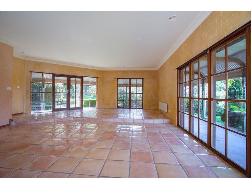 1768 ROMSEY RD, Romsey VIC 3434