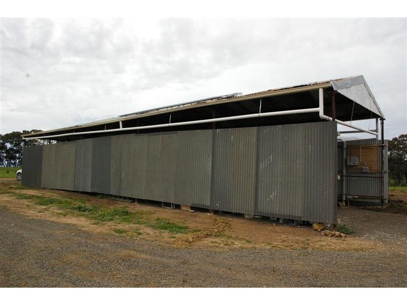 480 McDonalds Road,, Mia Mia VIC 3444