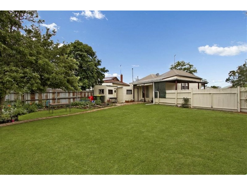 113 High Street, Kyneton VIC 3444