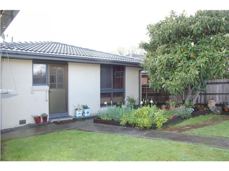 15 Beauchamp Street East, Kyneton VIC 3444
