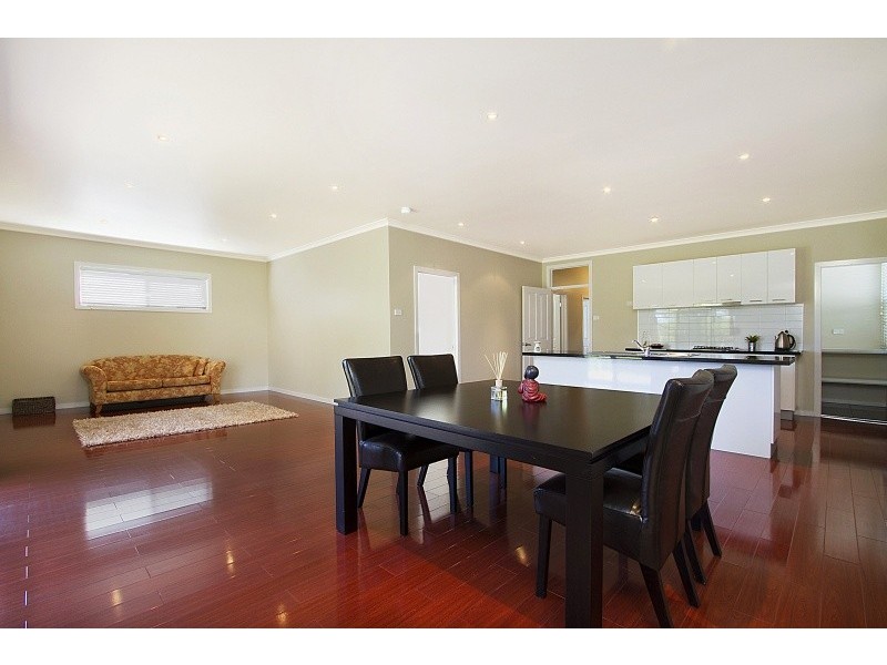 30 Sturt Street,, Kyneton VIC 3444