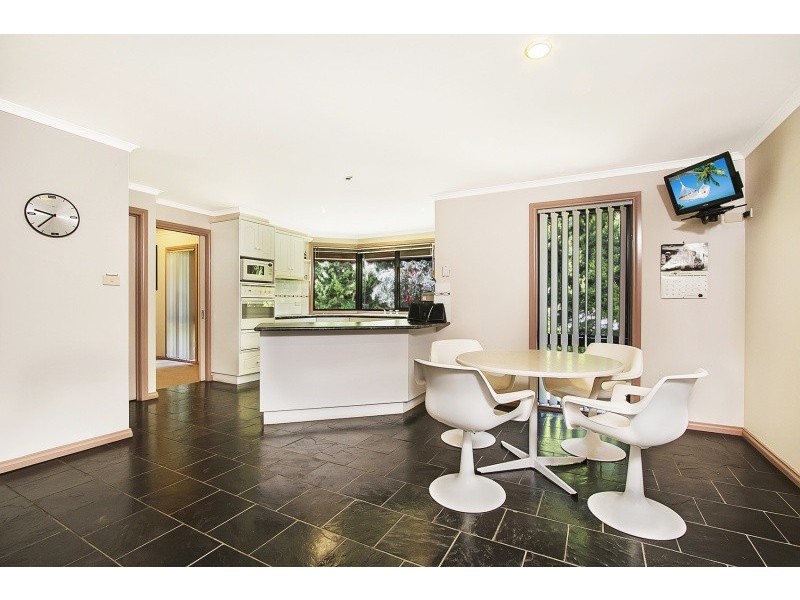 16 Blair Drive, Kyneton VIC 3444