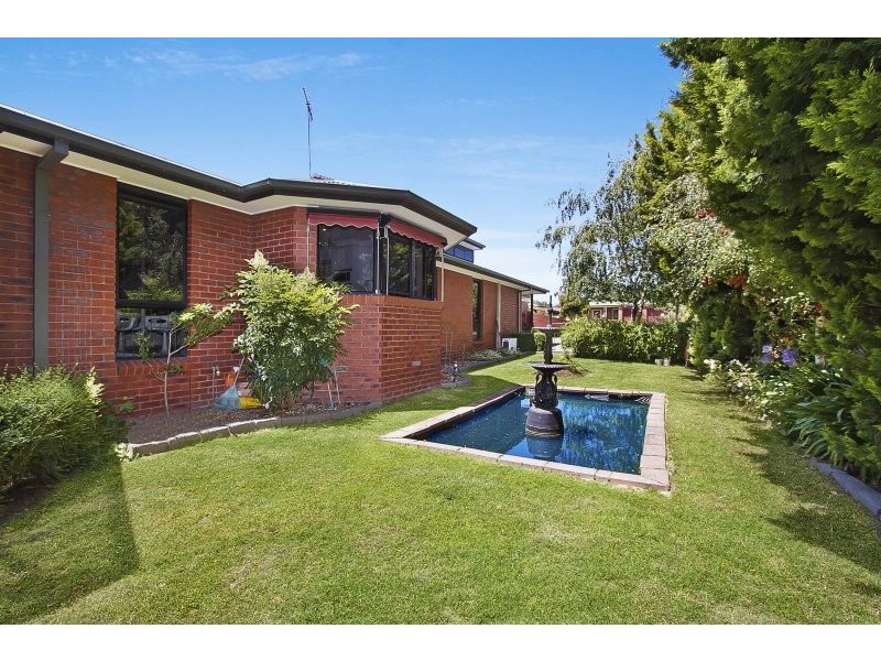 16 Blair Drive, Kyneton VIC 3444
