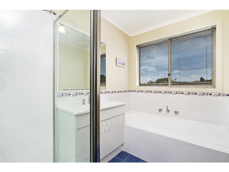 14 Acacia Drive,, Kyneton VIC 3444