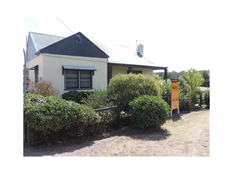 99 High Street,, Taradale VIC 3447