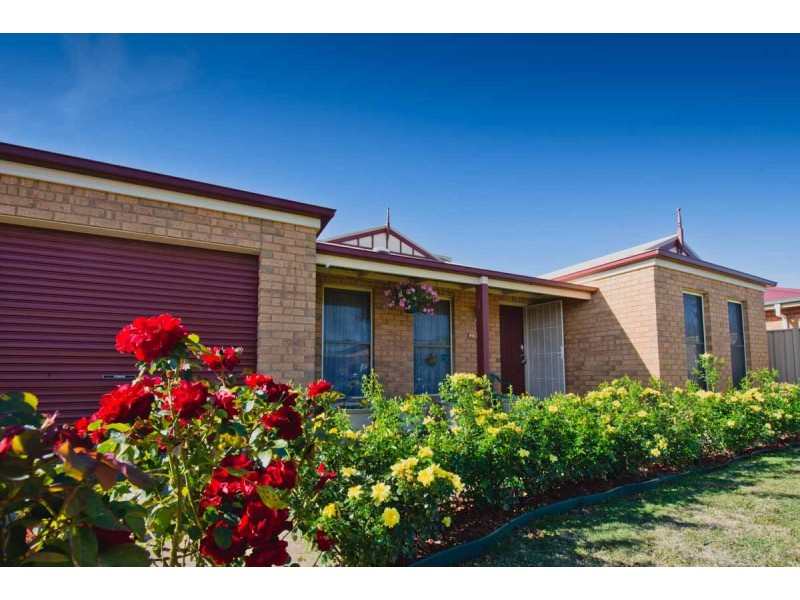 5 James Court, Kyneton VIC 3444