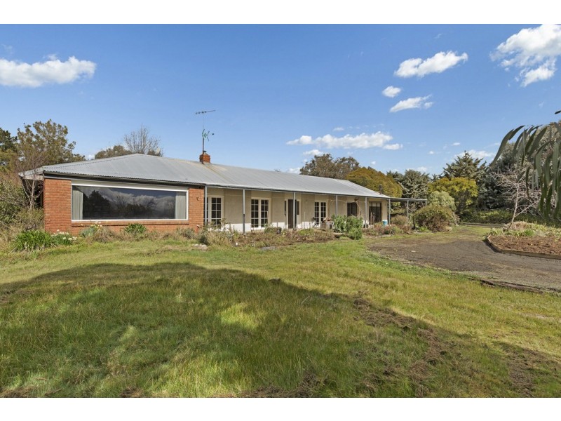48 Alisons Road, Drummond North VIC 3446
