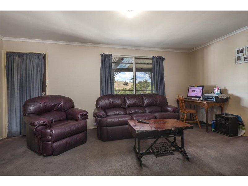 57 Old Ford Road, Redesdale VIC 3444