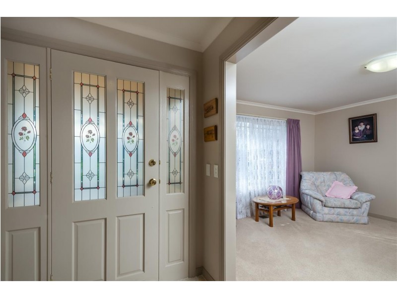 15 Drovers Retreat,, Romsey VIC 3434