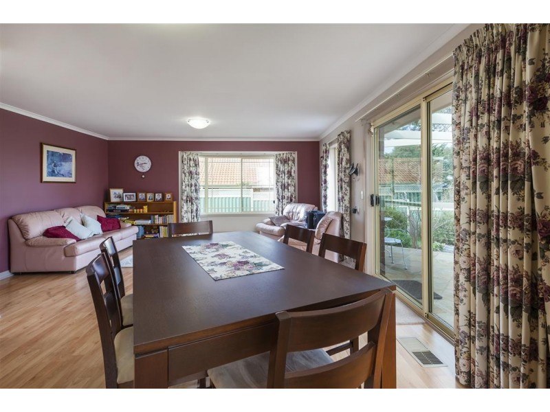 15 Drovers Retreat,, Romsey VIC 3434