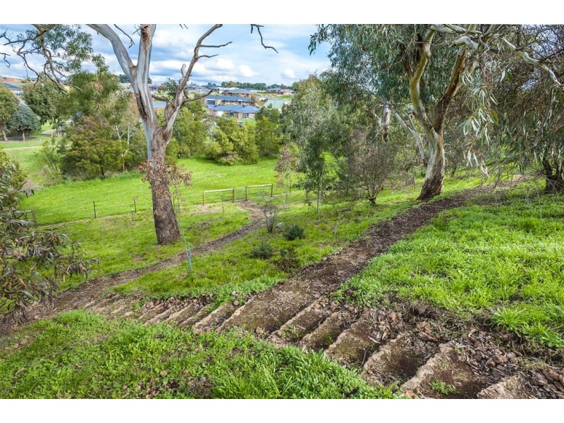 15 Drovers Retreat,, Romsey VIC 3434