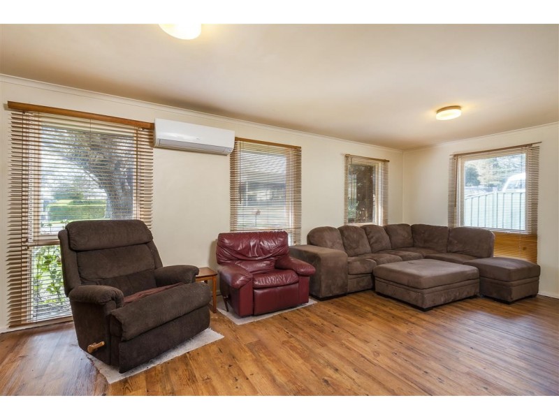 37 Yaldwyn Street West,, Kyneton VIC 3444