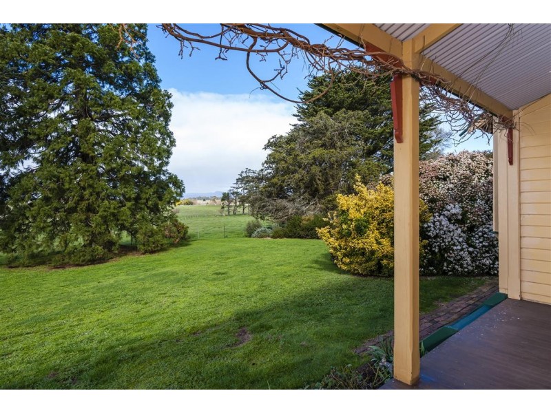 164 Carlsruhe Central Road,, Kyneton South VIC 3444