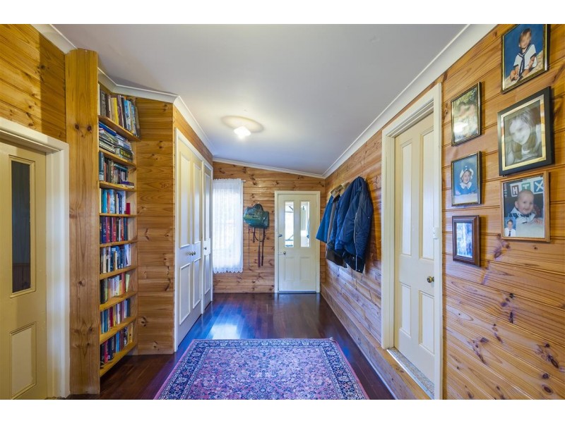 164 Carlsruhe Central Road,, Kyneton South VIC 3444