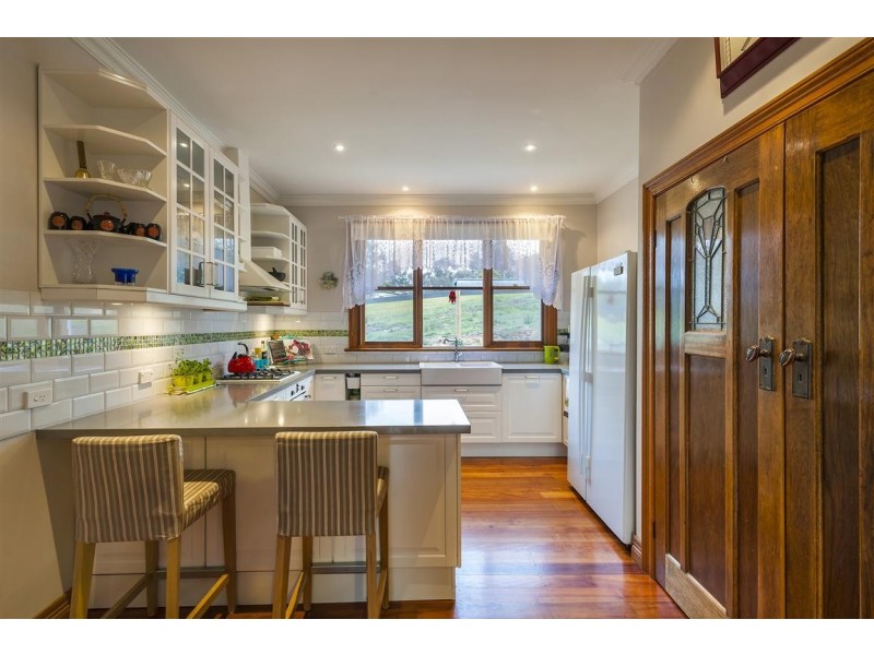 6 Shepherds Hill Road,, Lauriston VIC 3444