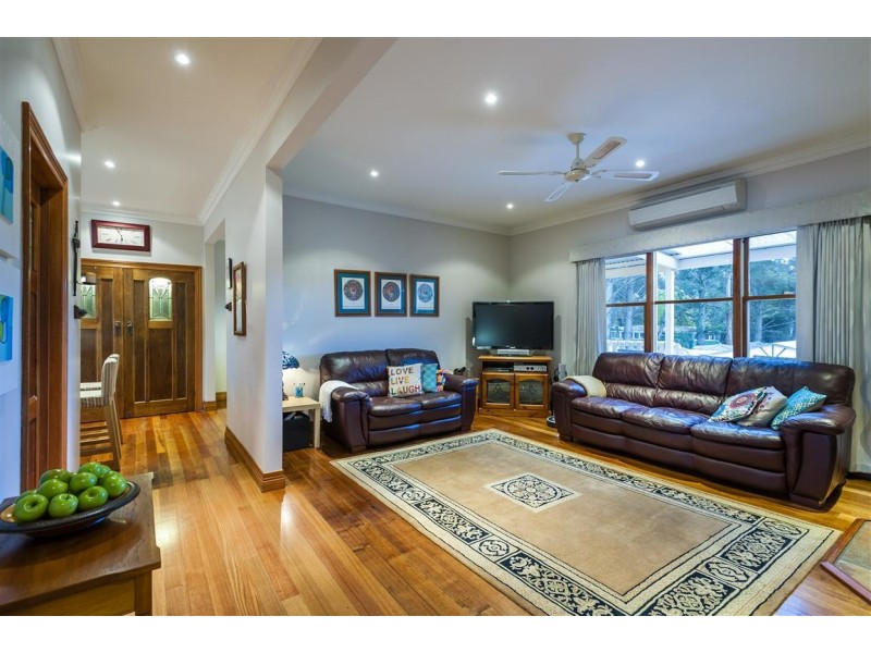 6 Shepherds Hill Road,, Lauriston VIC 3444