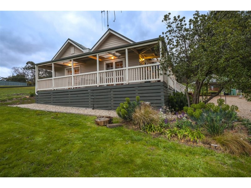6 Shepherds Hill Road,, Lauriston VIC 3444