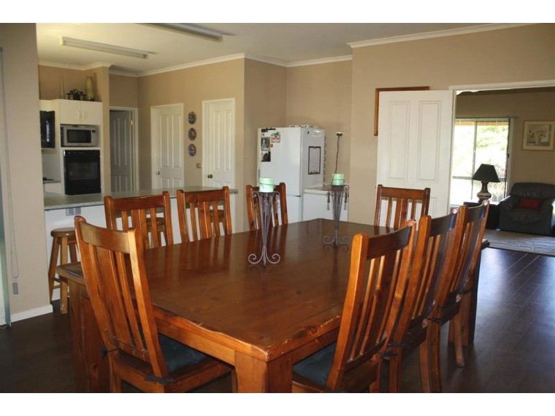 68 Cypress Drive, Elphinstone VIC 3448