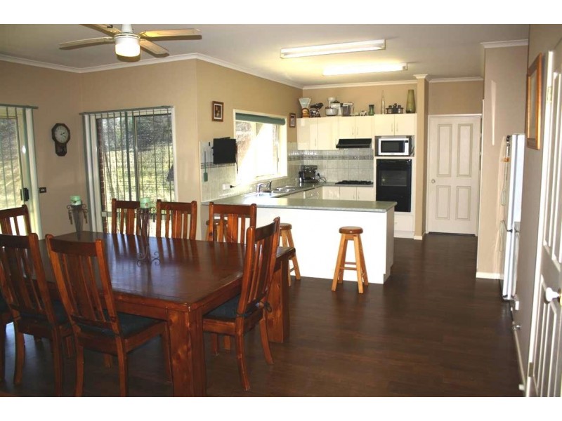 68 Cypress Drive, Elphinstone VIC 3448