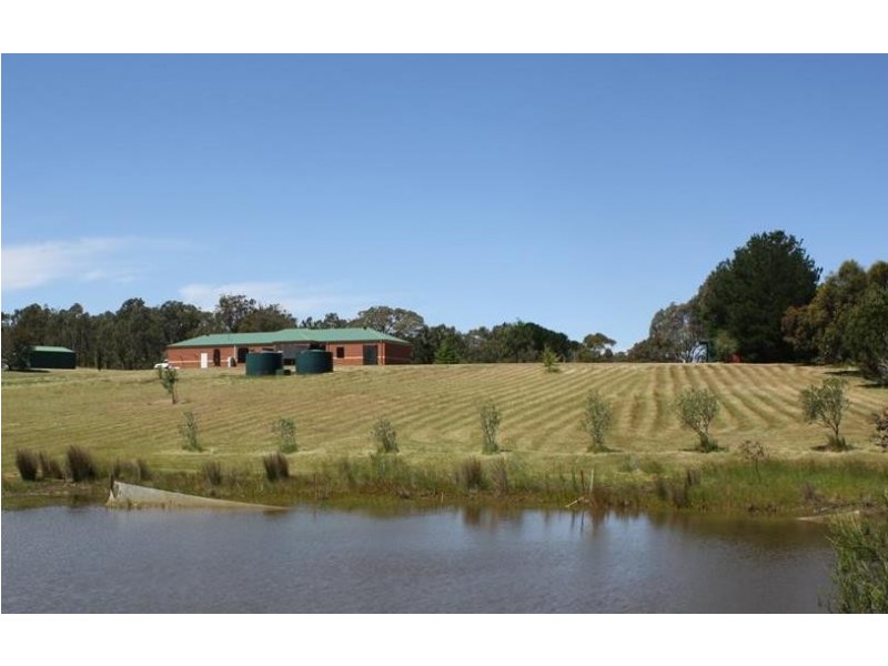 68 Cypress Drive, Elphinstone VIC 3448
