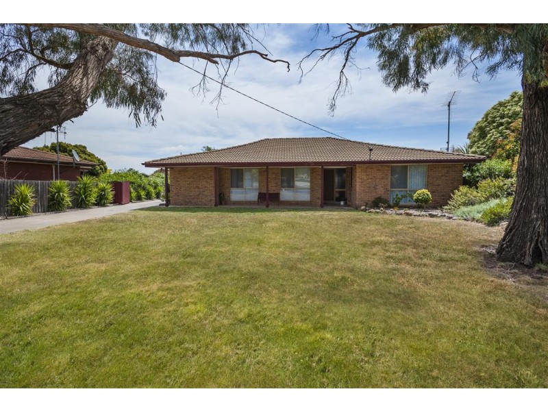54 Barton Street, Kyneton VIC 3444