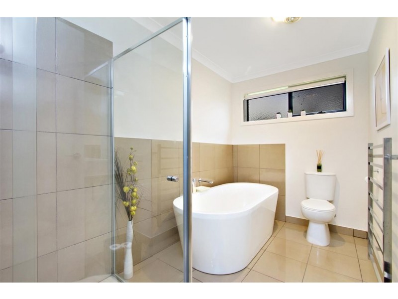 4 Windridge Way, Kyneton VIC 3444