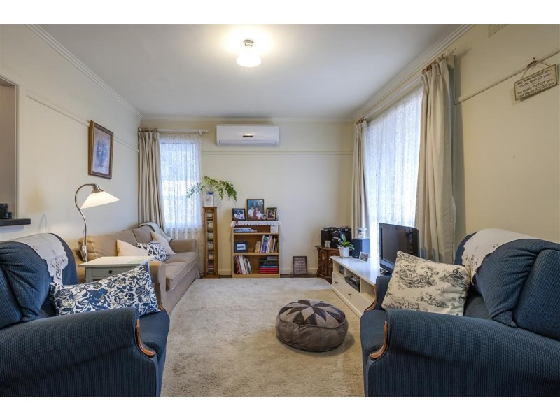 25 Palmer Place, Kyneton VIC 3444