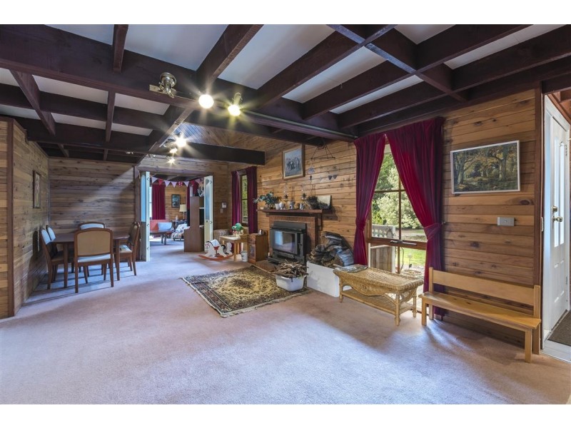 17 Taylors Court, Kyneton VIC 3444