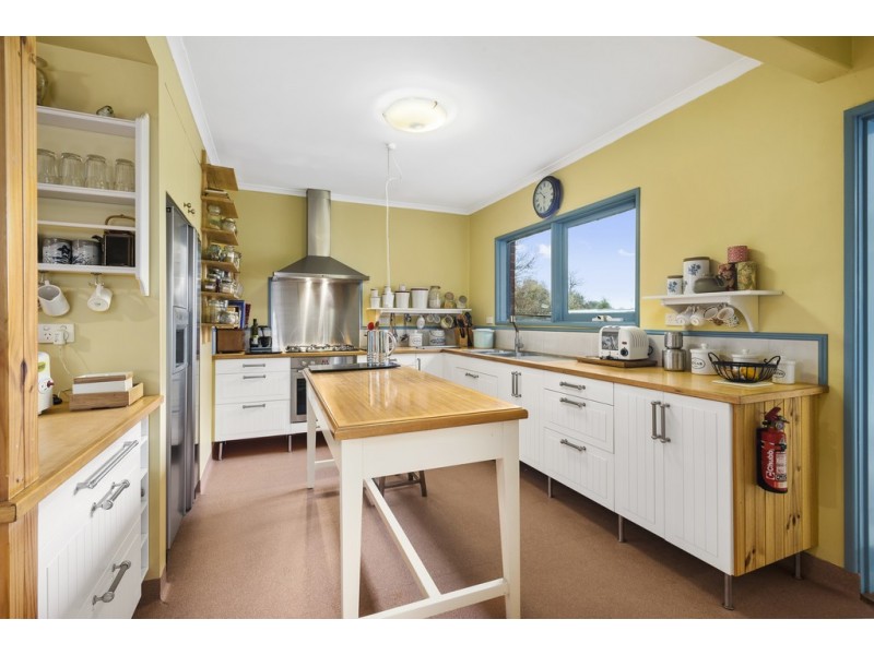 54 Jennings Street, Kyneton VIC 3444