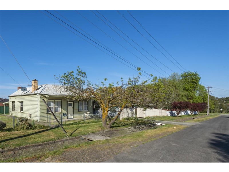 51 Yaldwyn Street West, Kyneton VIC 3444
