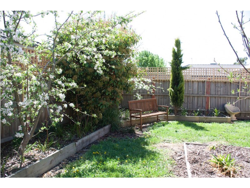 4 Mayfair Way, Kyneton VIC 3444