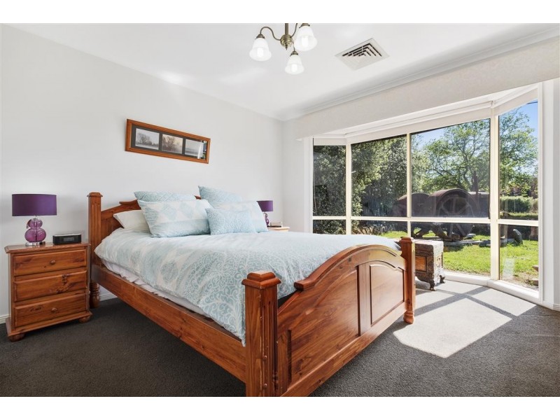 6 Ross Street, Malmsbury VIC 3446