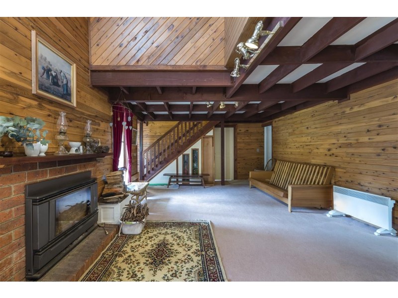 17 Taylors Court, Kyneton VIC 3444