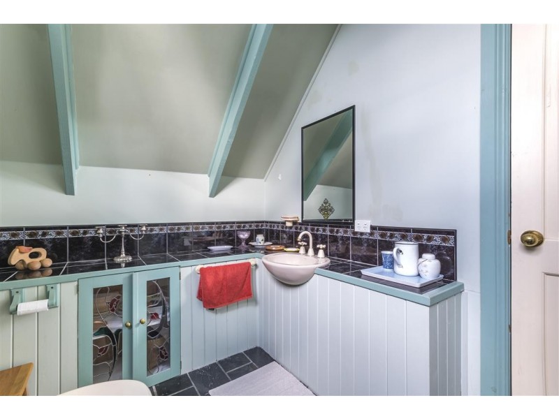 17 Taylors Court, Kyneton VIC 3444
