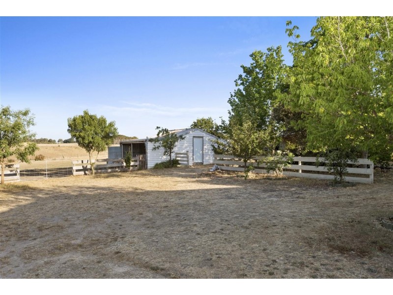 177 Old Drummond Road, Taradale VIC 3447