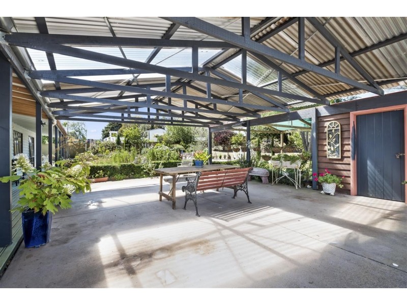 73 Burton Avenue, Kyneton VIC 3444