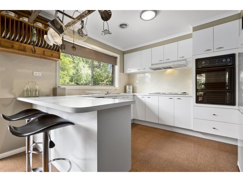 19 Hoadleys Lane, Kyneton VIC 3444