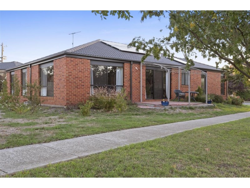 2 Windridge Way, Kyneton VIC 3444
