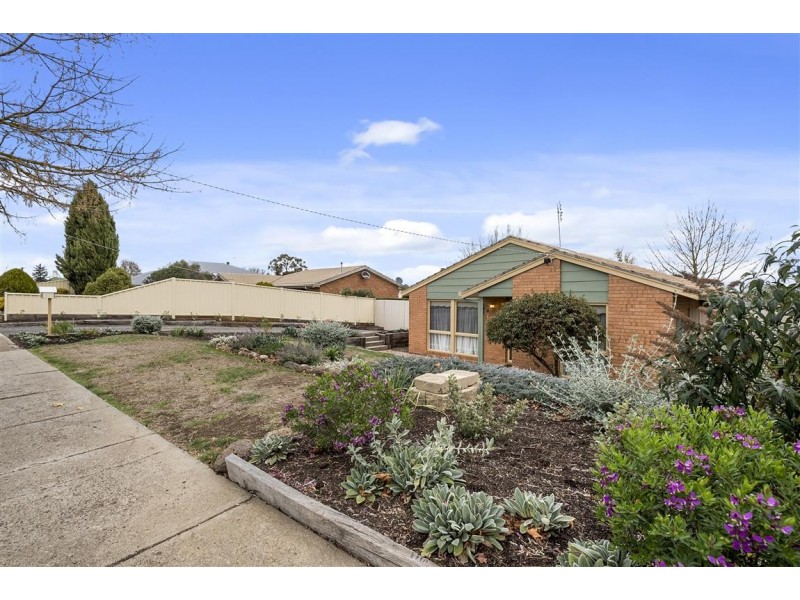 31 Jacobs Avenue, Kyneton VIC 3444