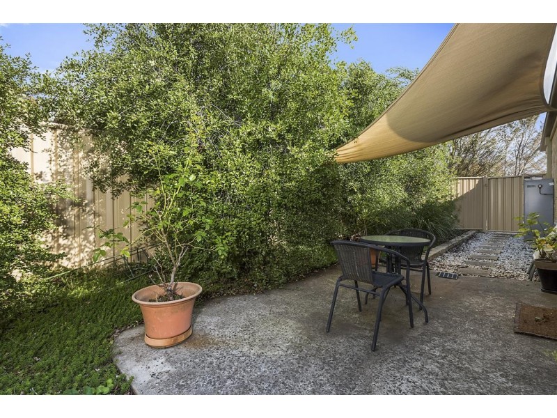 2/95 Beauchamp Street, Kyneton VIC 3444