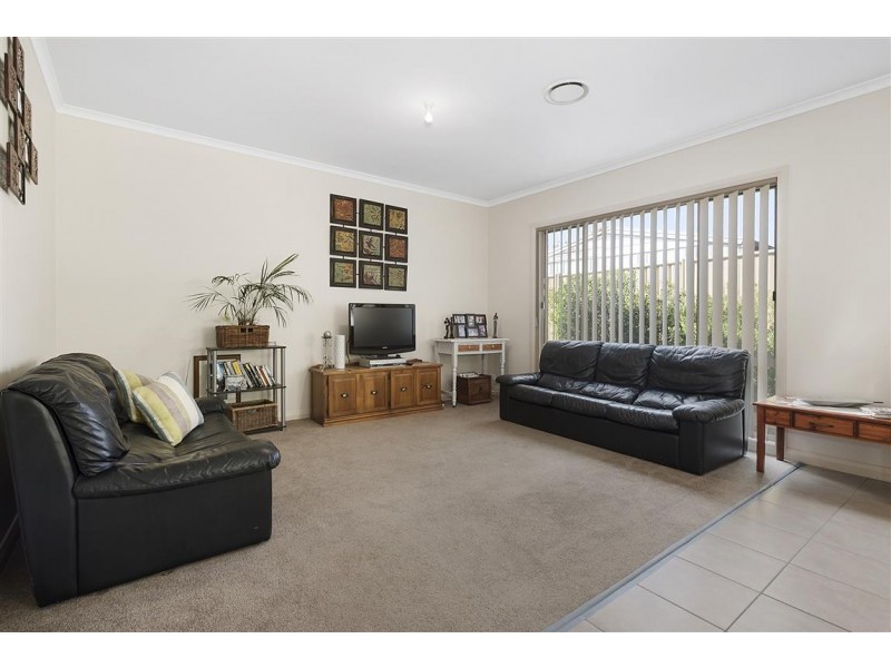 2/95 Beauchamp Street, Kyneton VIC 3444