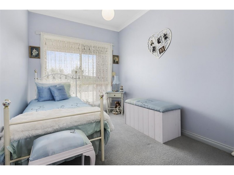 23 South Sebastopol Road, Kyneton VIC 3444