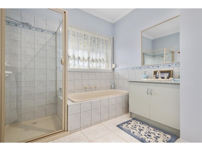 23 South Sebastopol Road, Kyneton VIC 3444