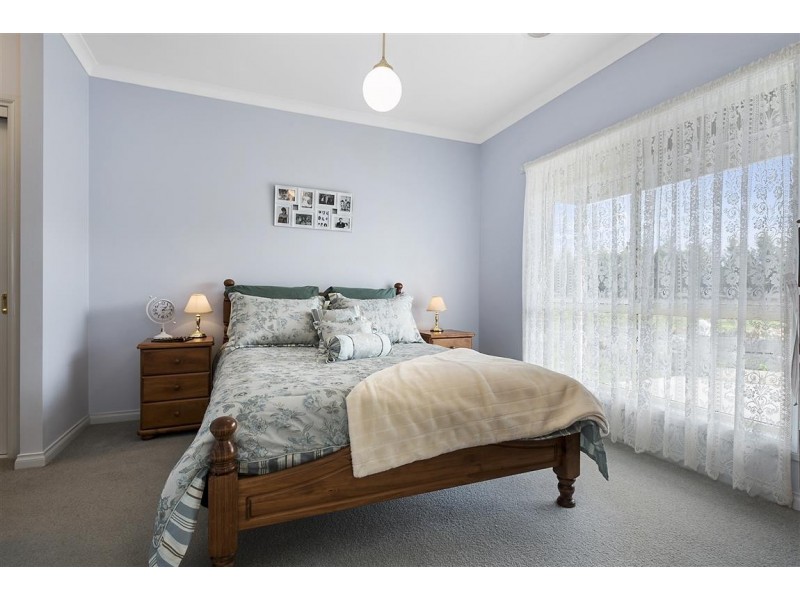 23 South Sebastopol Road, Kyneton VIC 3444