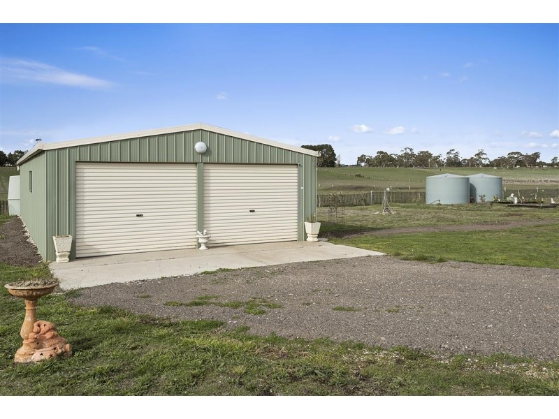 23 South Sebastopol Road, Kyneton VIC 3444