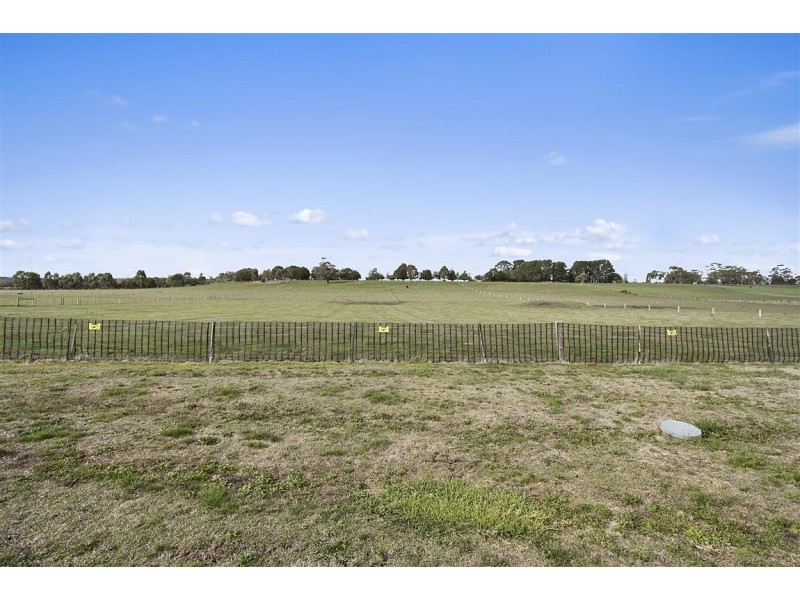 23 South Sebastopol Road, Kyneton VIC 3444